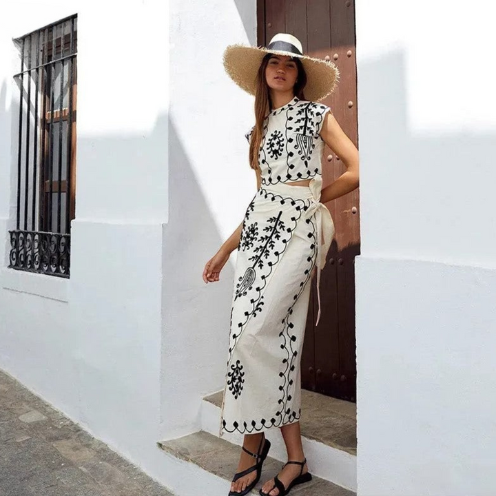 SURI - 2-PIECE CHIC SUMMER SET