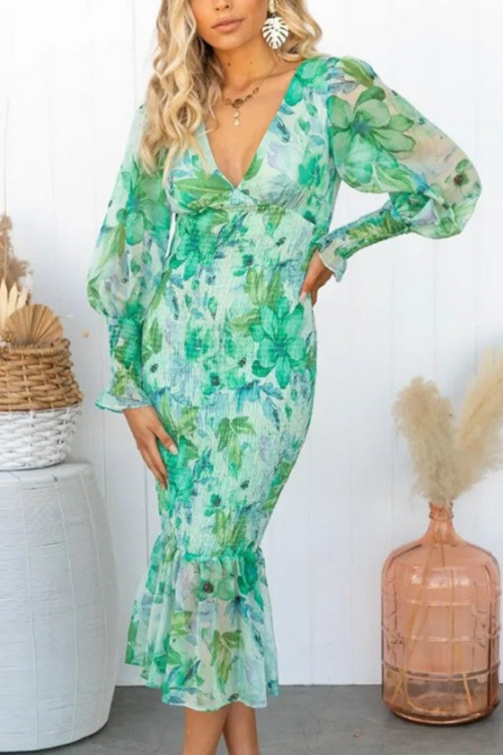 TARIE - V SHAPED NECK DRESS