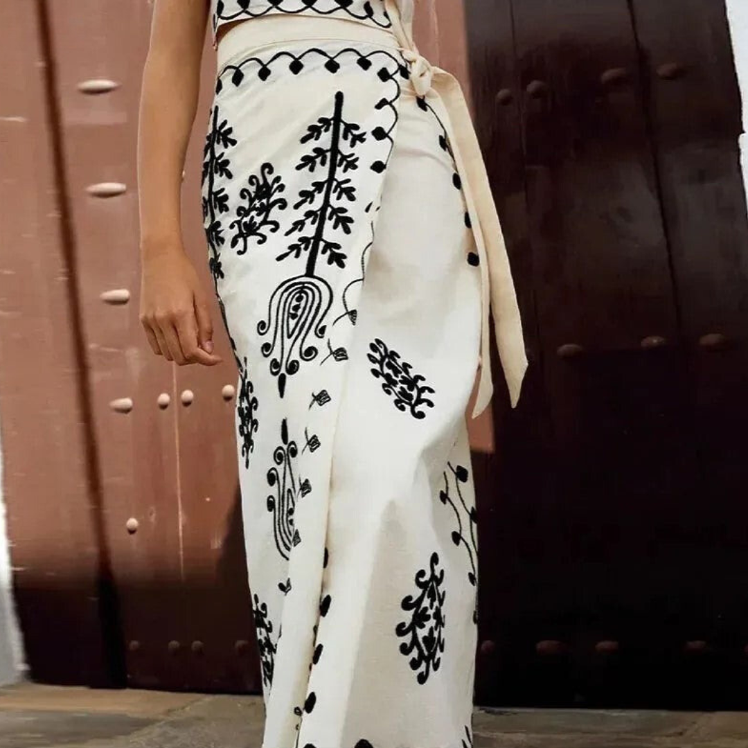 SURI - 2-PIECE CHIC SUMMER SET