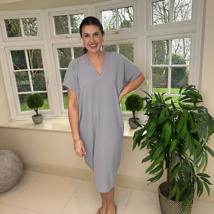 TANYA - V-NECK MAXI DRESS