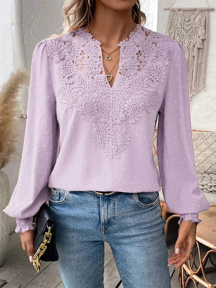 GIANNA - ELEGANT LACE BLOUSE
