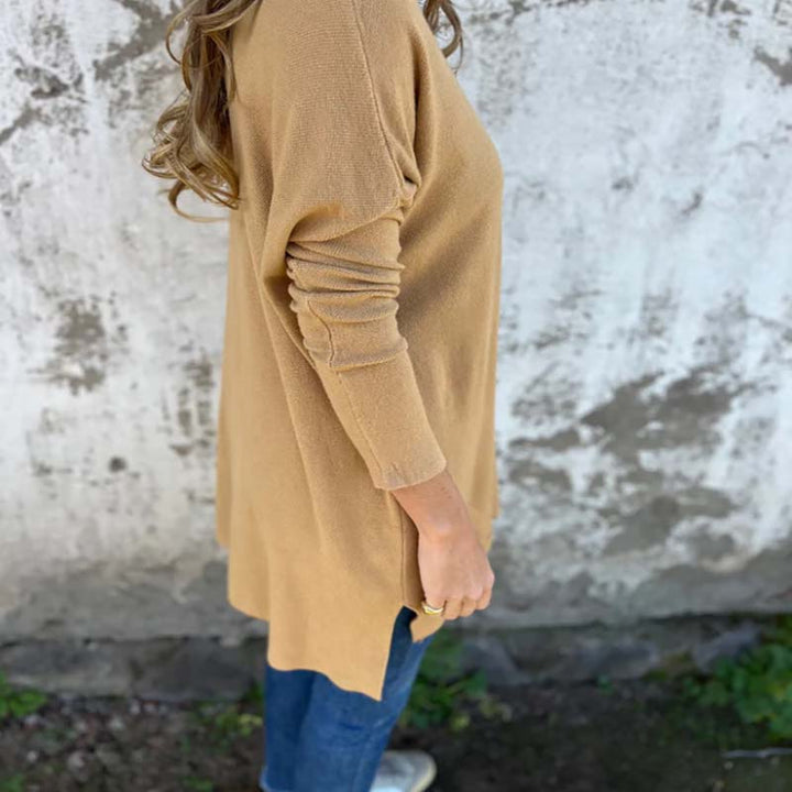 SERENA - SOFT LONG-SLEEVE KNIT BLOUSE