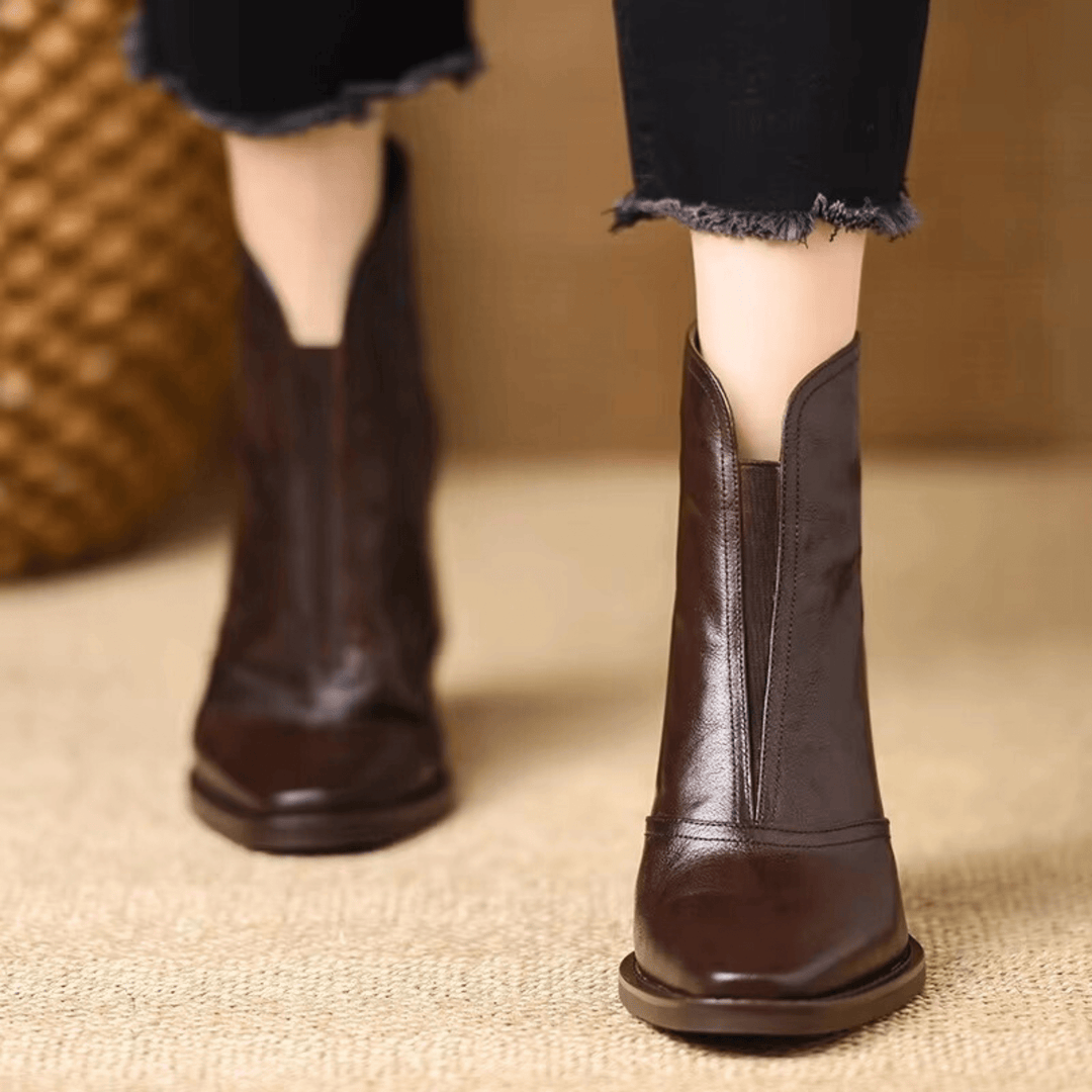Ovelle | Classic Heel Boot